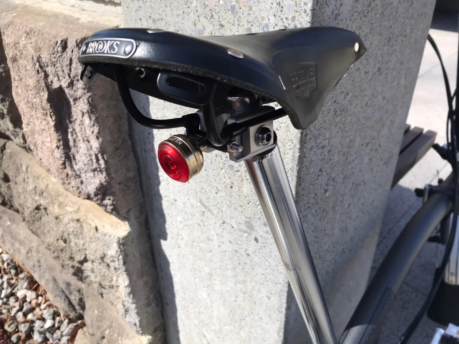 KiLEY SB-01 montageset achterlicht onder zadel - Afbeelding 6